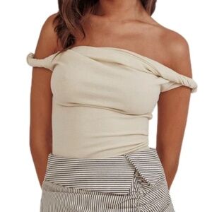 Off the Shoulder Twist Top